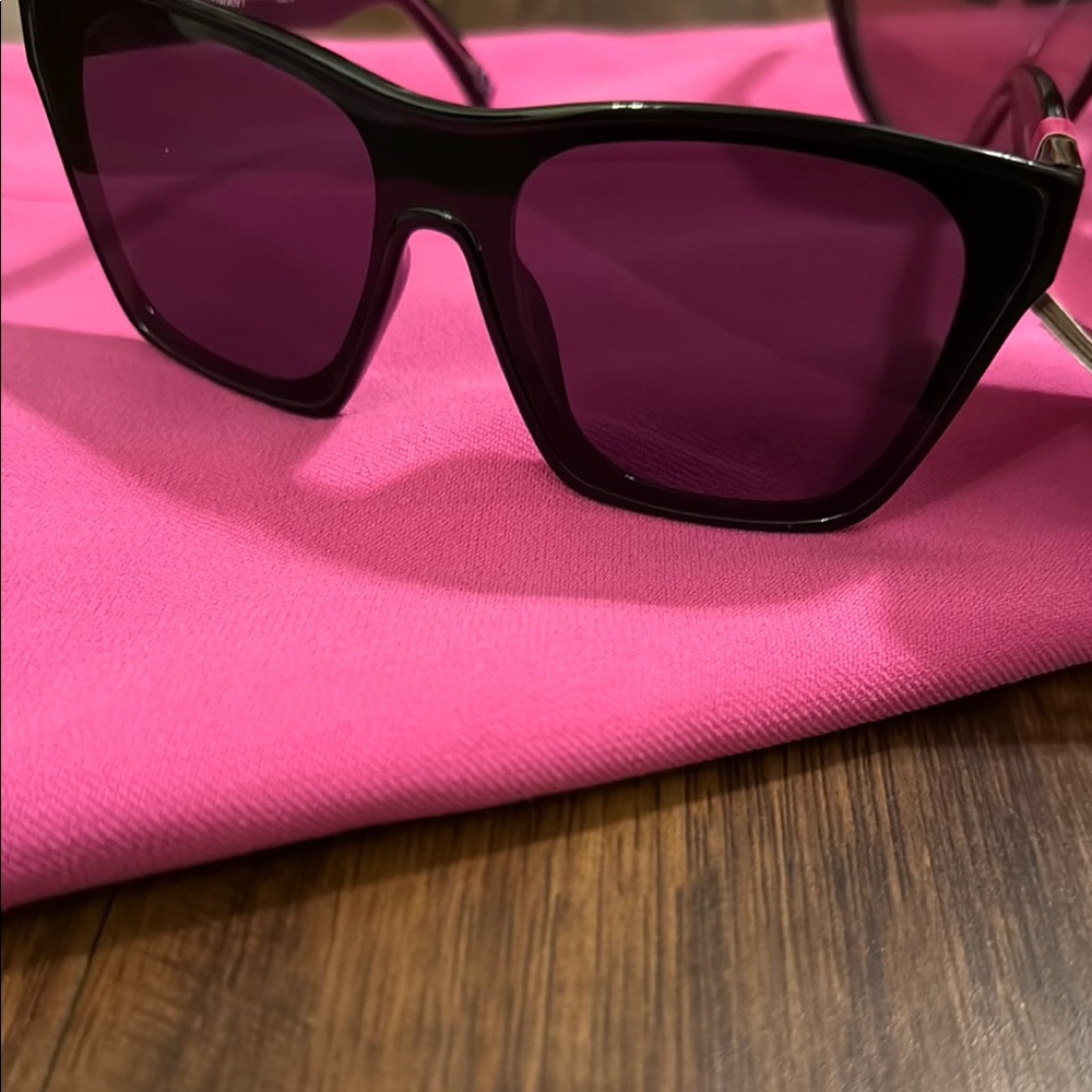 Foster Grant Sunglasses Womens - Picture 8 of 9
